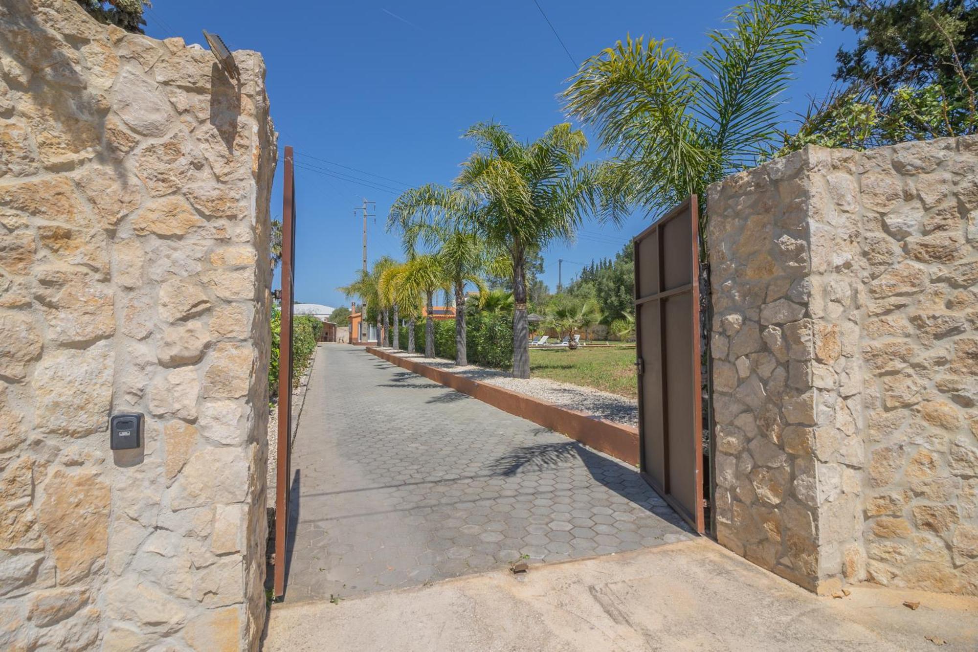 Quinta Gomes Villa Lagos Ngoại thất bức ảnh